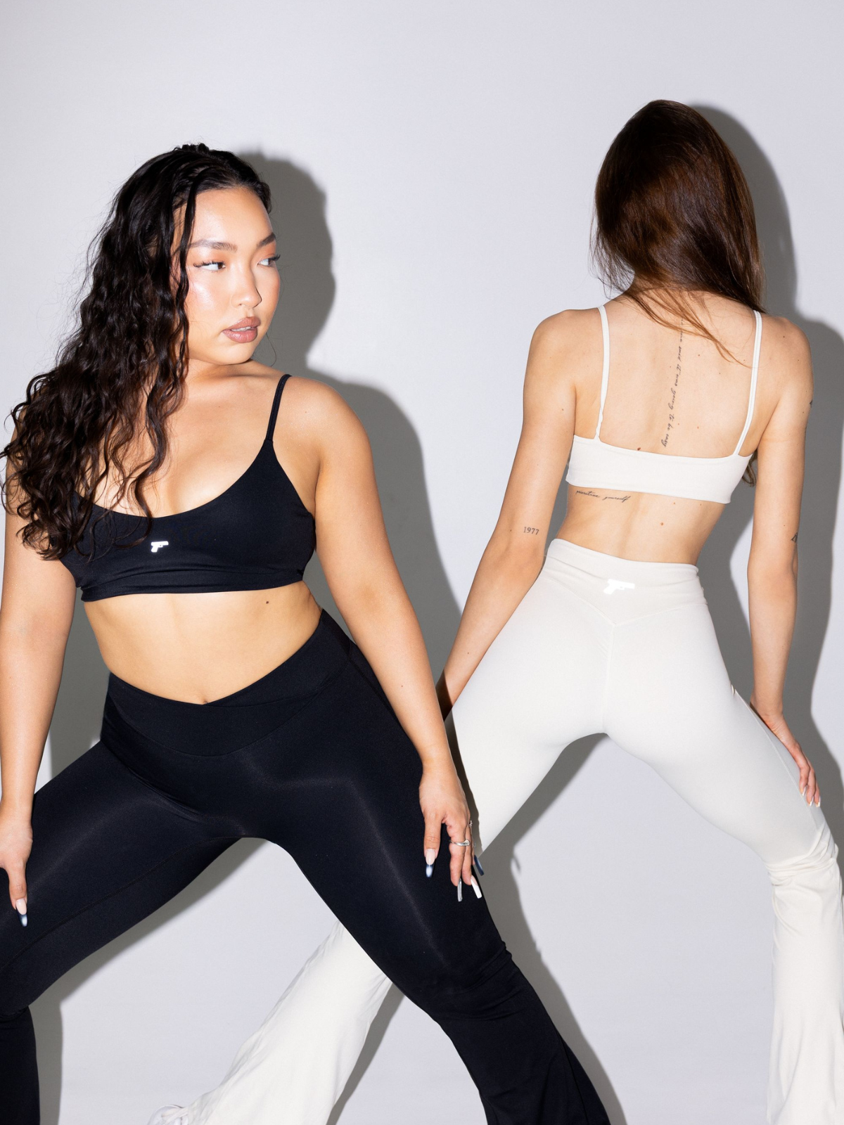 IMPACT V-WAIST FLARED PANTS