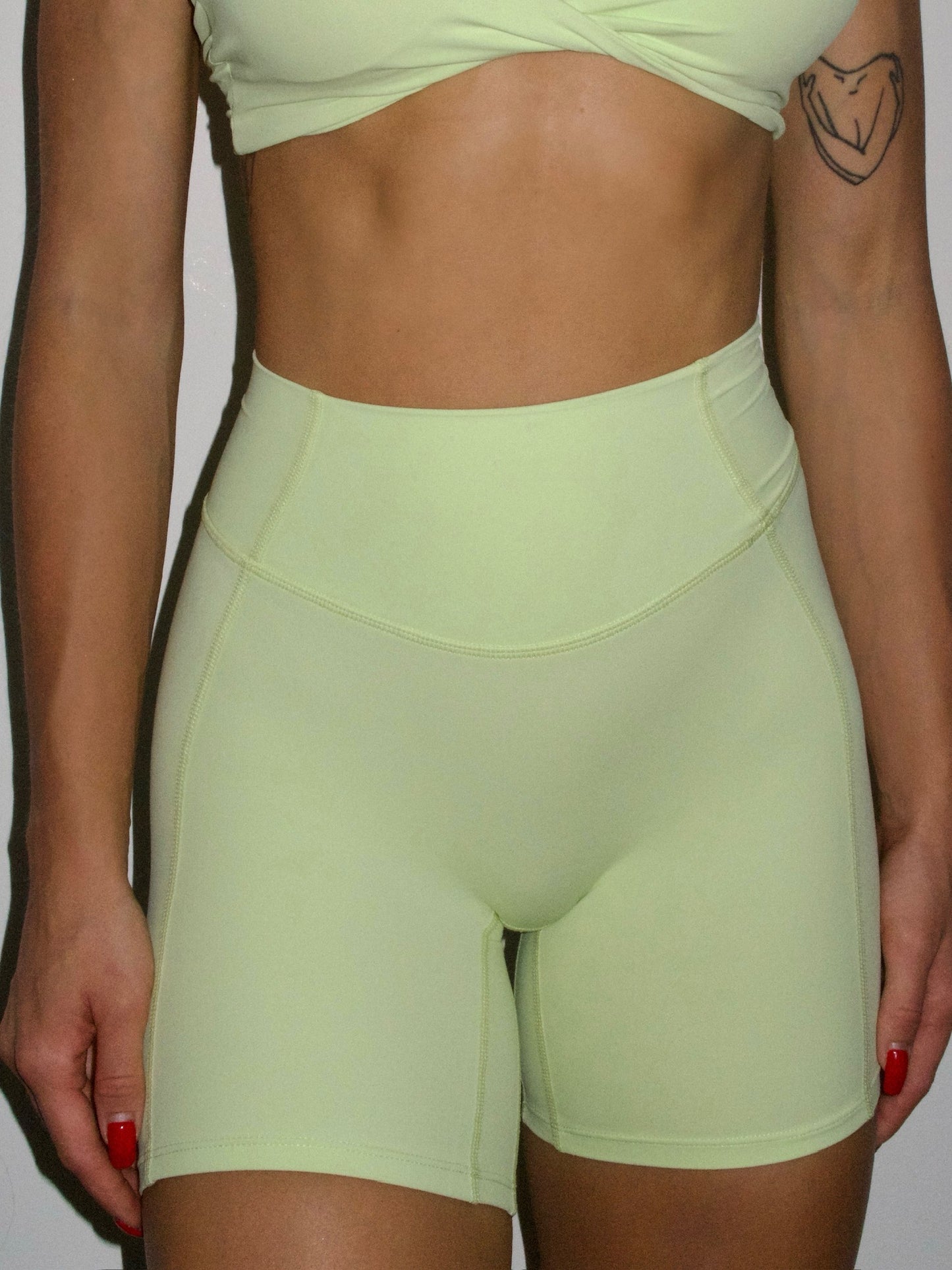 BULLET GLOW SHORTS