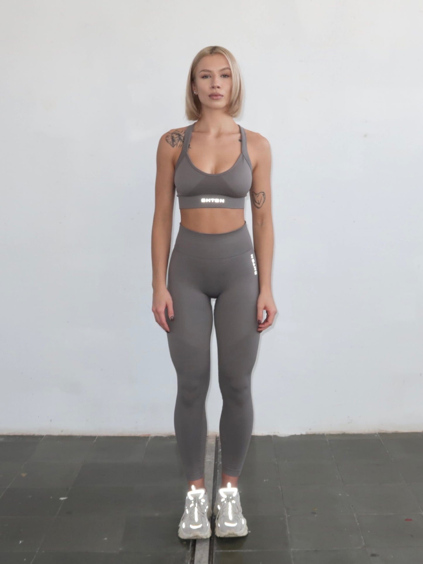 FEMME SEAMLESS LEGGINGS