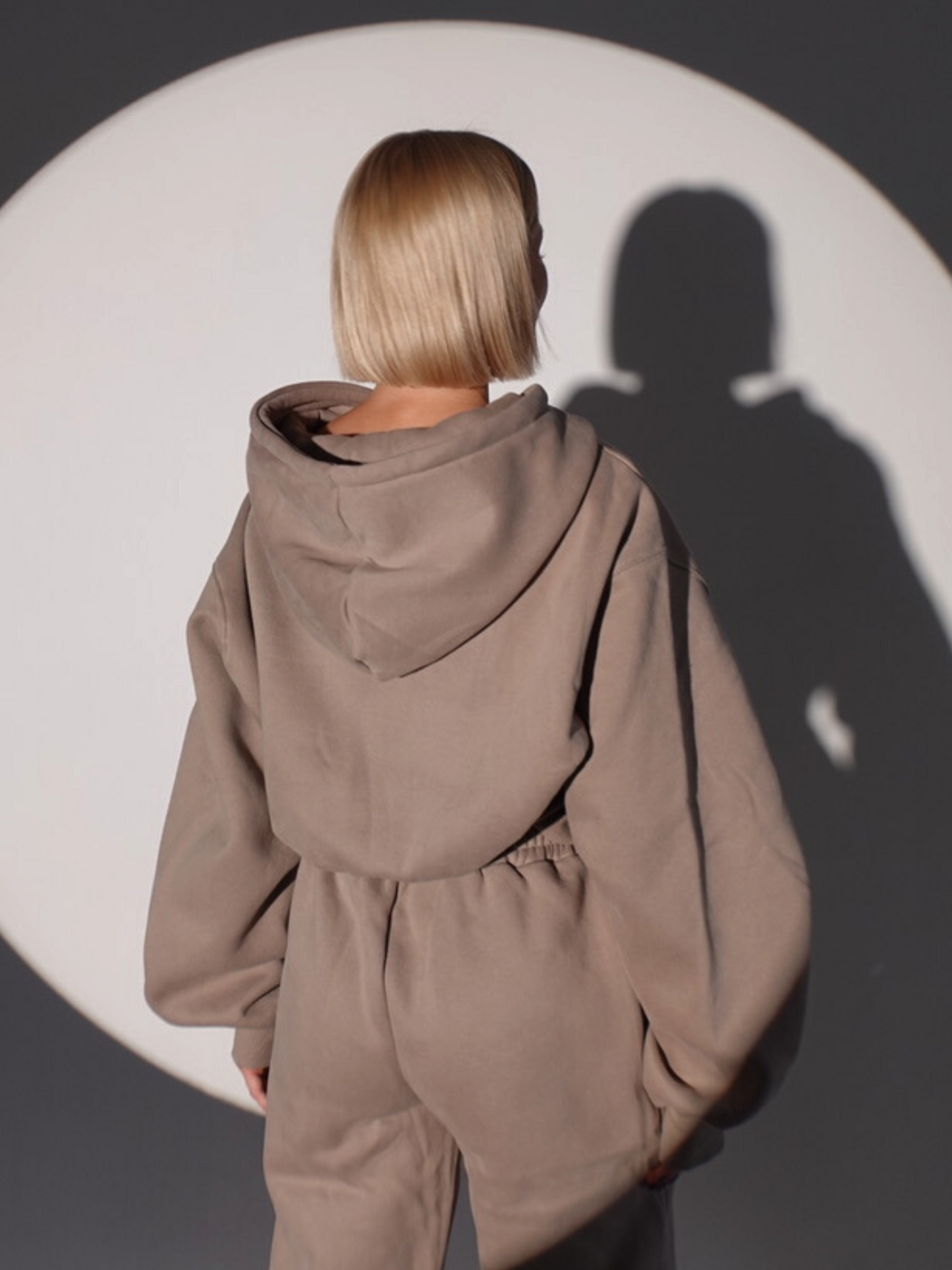 OVERSIZED WOMEN'S HOODIE